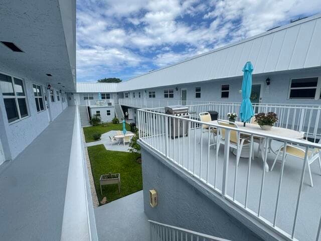 2400 NE 16th Street Unit 205, Pompano Beach, FL 33062 — photo 33 of 48