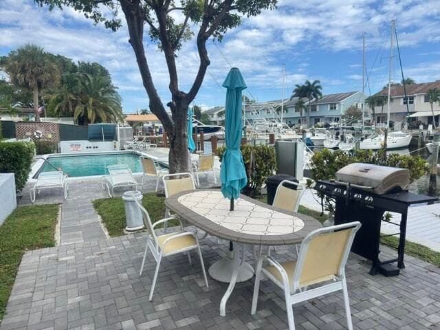 2400 NE 16th Street Unit 205, Pompano Beach, FL 33062 — photo 2 of 48