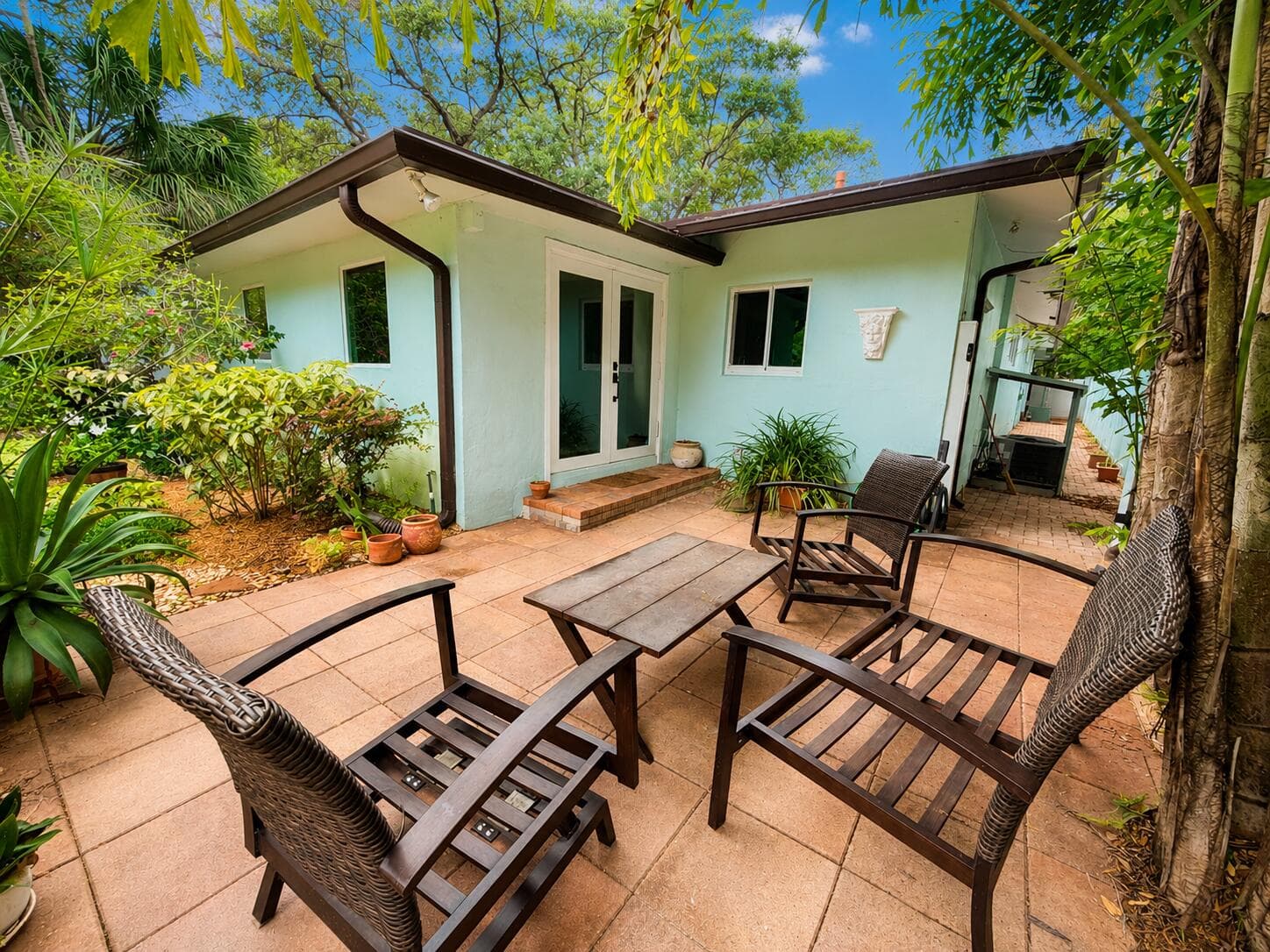 1502 SW 24th Street B, Fort Lauderdale, FL 33315 — photo 23 of 27