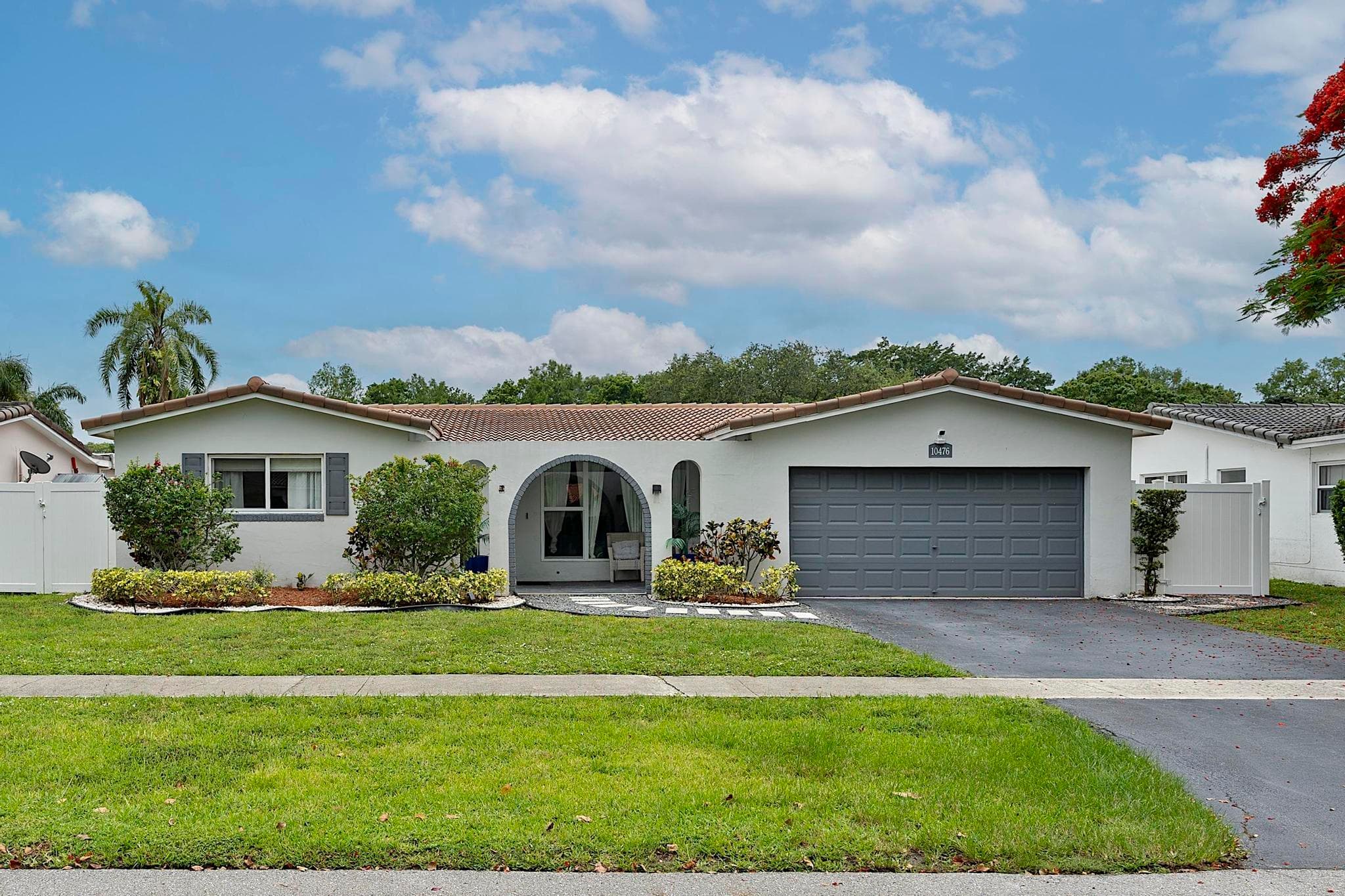 10476 NW 3rd Street, Plantation, FL 33324 — photo 1 of 44