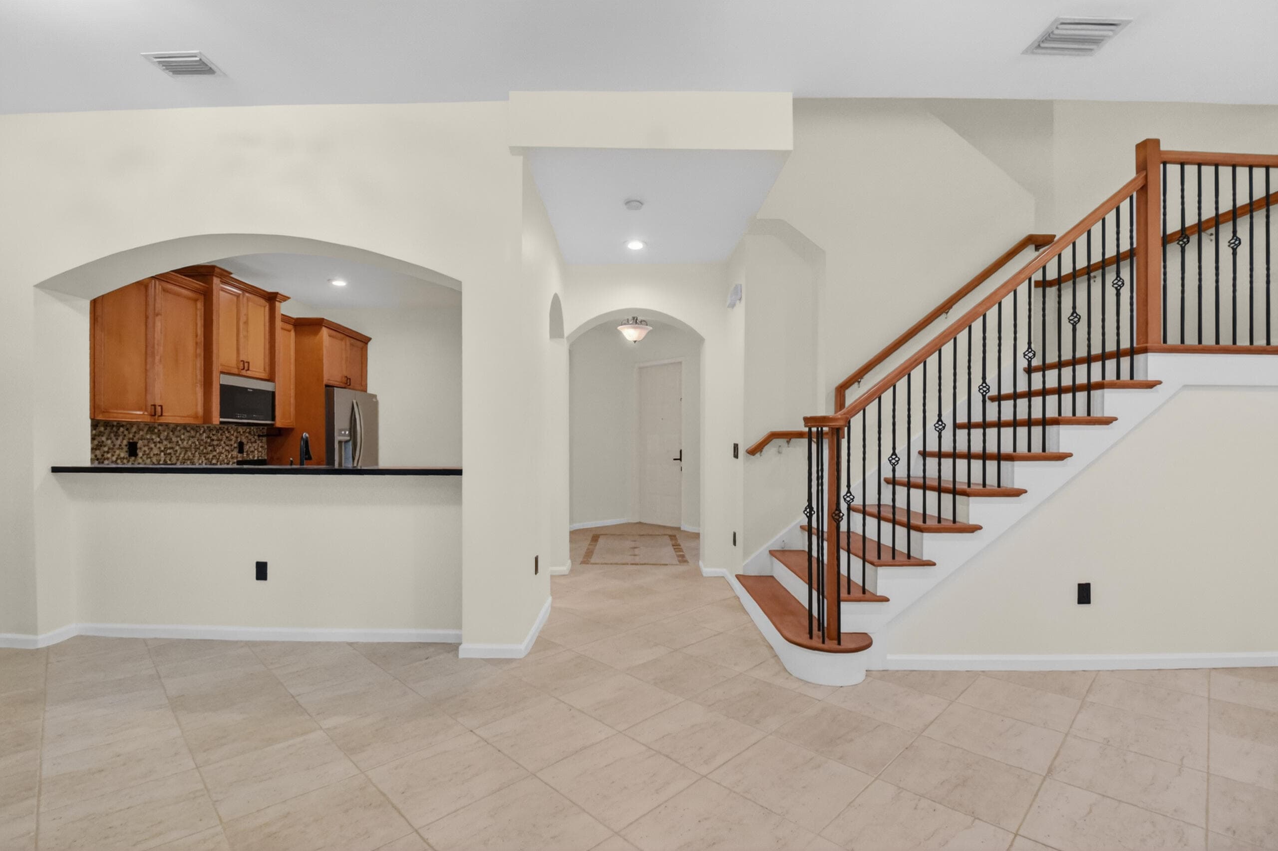 6421 Bella Circle 303, Boynton Beach, FL 33437 — photo 11 of 45