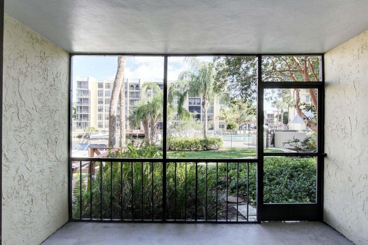 11 Royal Palm Way 1040, Boca Raton, FL 33432 — photo 6 of 33