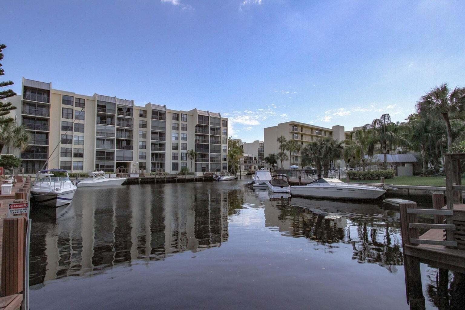 11 Royal Palm Way 1040, Boca Raton, FL 33432 — photo 25 of 33