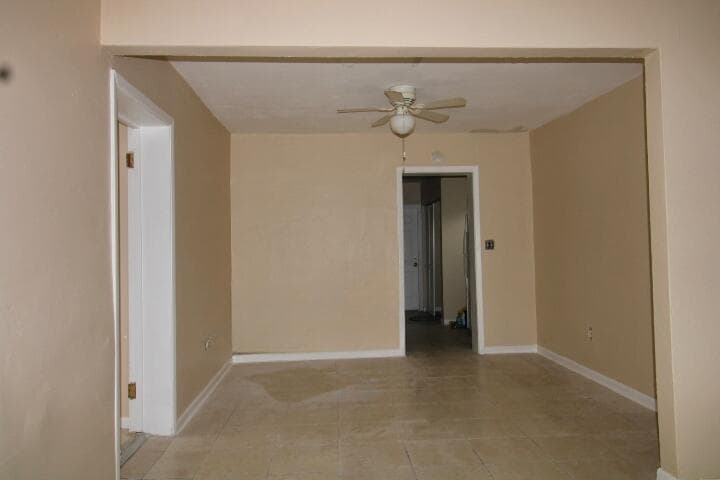 1417 W 32nd Street, Riviera Beach, FL 33404 — photo 7 of 17