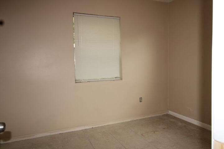 1417 W 32nd Street, Riviera Beach, FL 33404 — photo 11 of 17