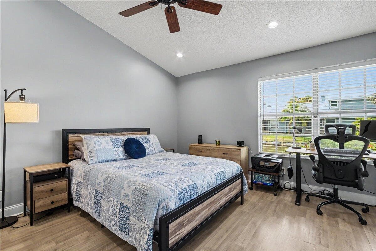 3801 Island Club Circle E, Lake Worth, FL 33462 — photo 26 of 44
