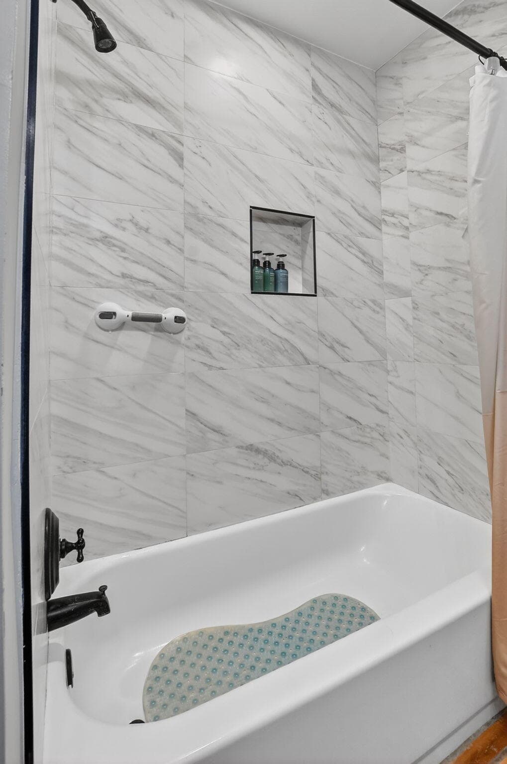 721 NE 8th Avenue, Boynton Beach, FL 33435 — photo 15 of 36