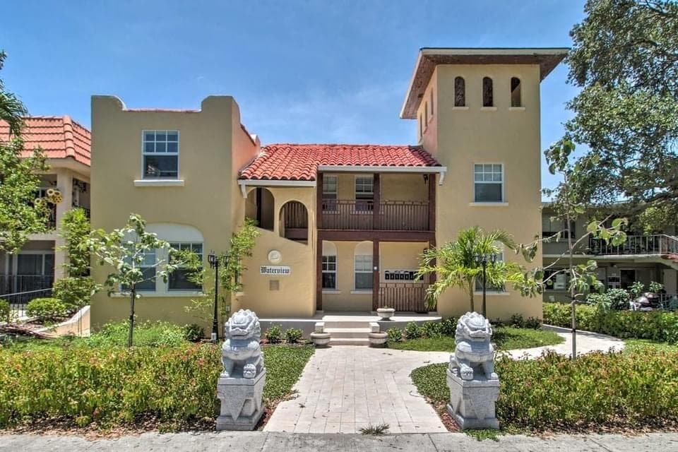 407 S Lakeside Drive, Lake Worth Beach, FL 33460 — photo 1 of 9