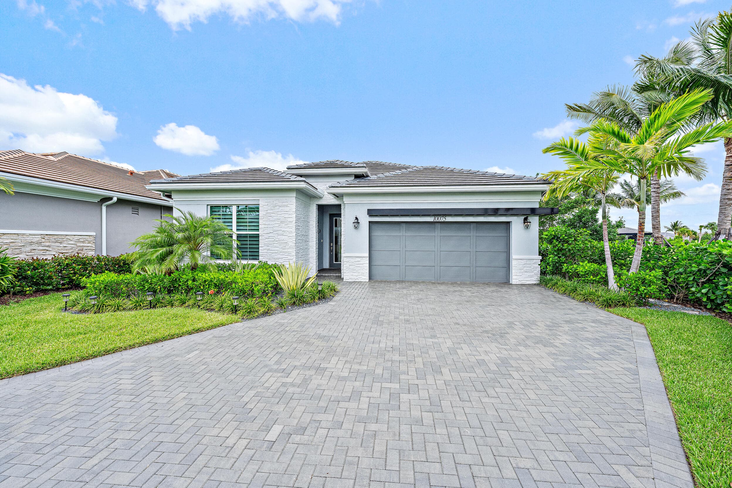 10075 Driftwood Way, Palm Beach Gardens, FL 33412 — photo 6 of 49