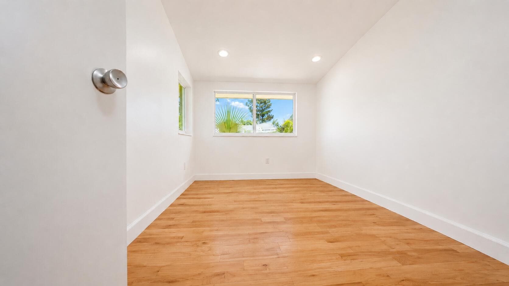 420 SE 4th Court, Pompano Beach, FL 33060 — photo 32 of 38