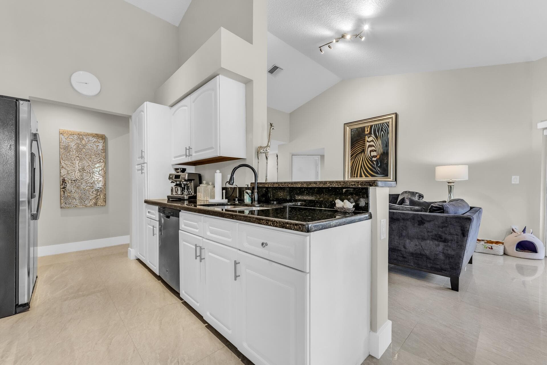 994 NW 93rd Avenue, Plantation, FL 33324 — photo 10 of 50