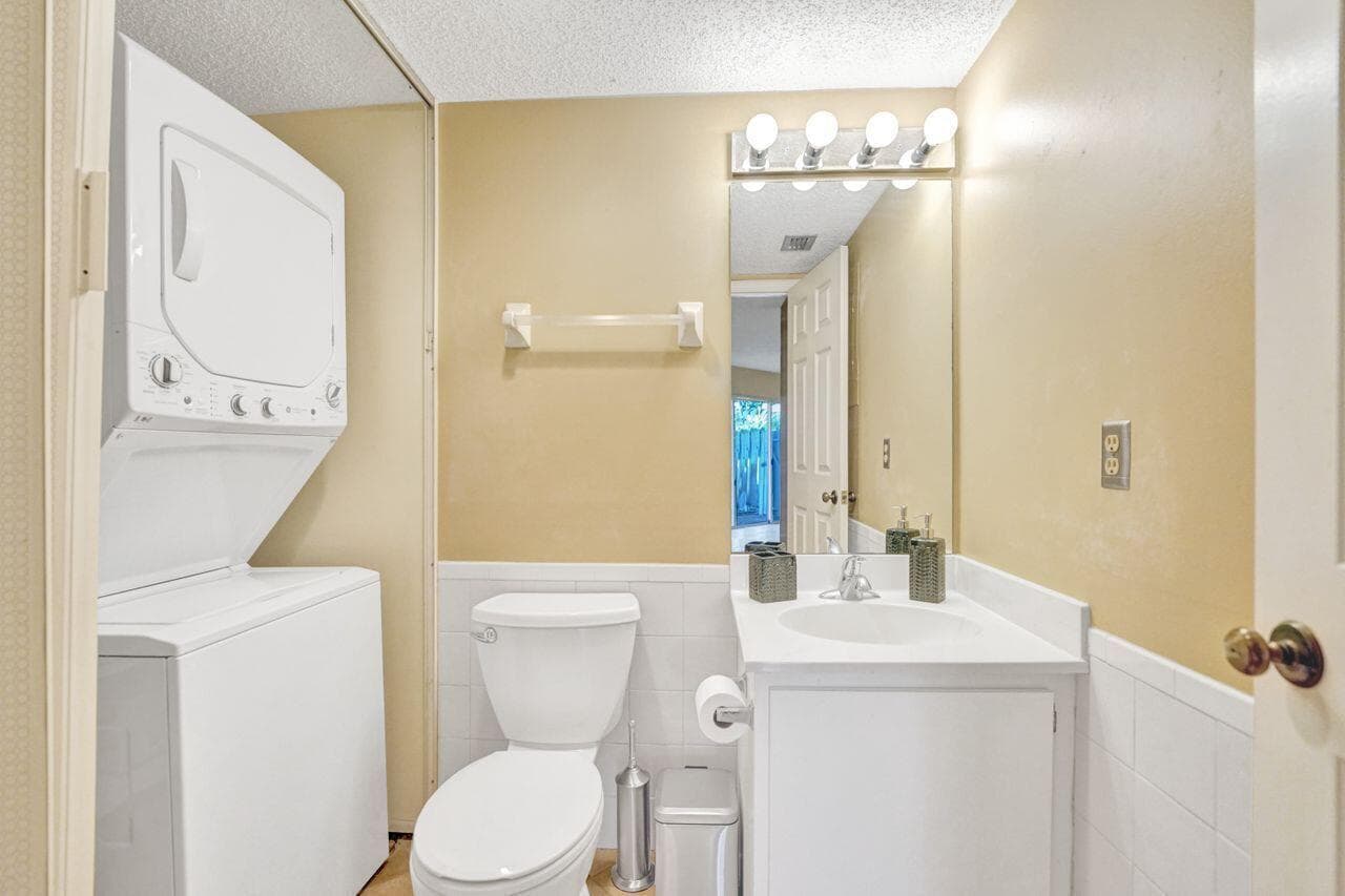 260 Seabreeze Circle, Jupiter, FL 33477 — photo 6 of 12