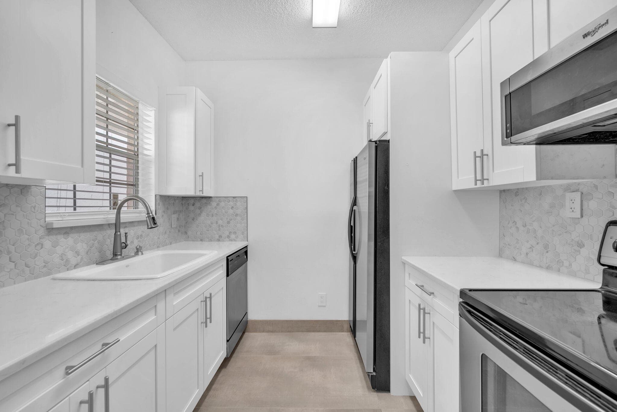 671 Cypress Lake Boulevard L21, Deerfield Beach, FL 33064 — photo 6 of 29