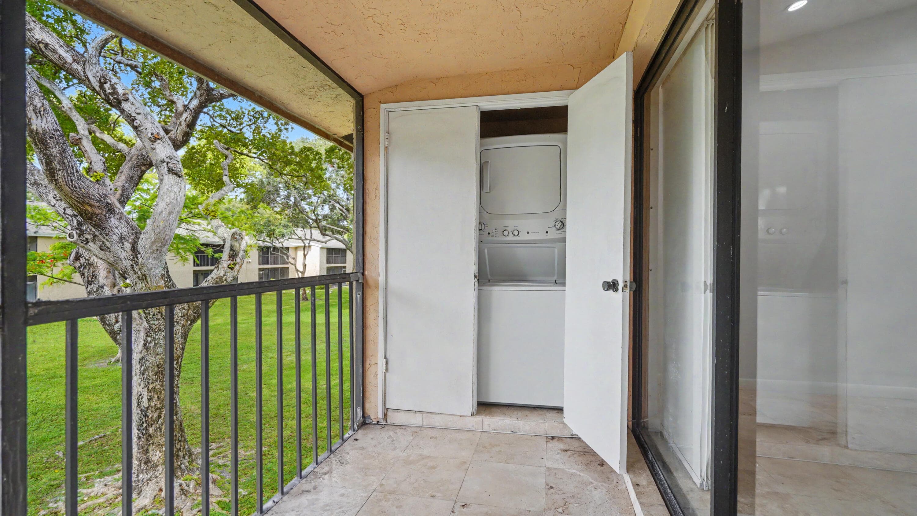 3939 NE 5th Avenue A201, Boca Raton, FL 33431 — photo 29 of 44