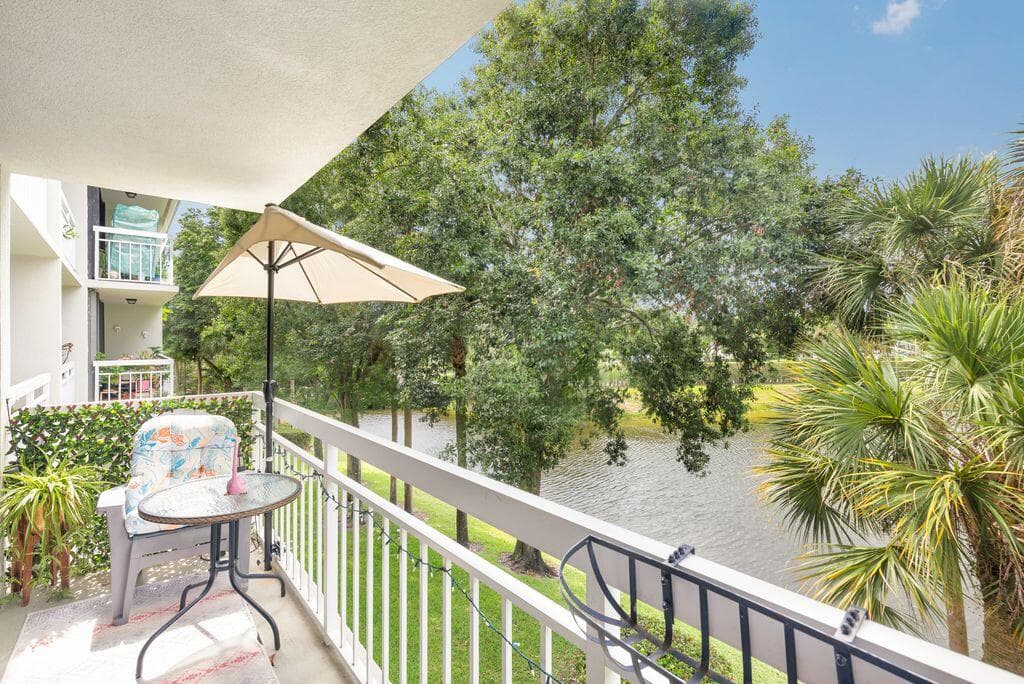 2401 Village Boulevard 305, West Palm Beach, FL 33409 — photo 20 of 31