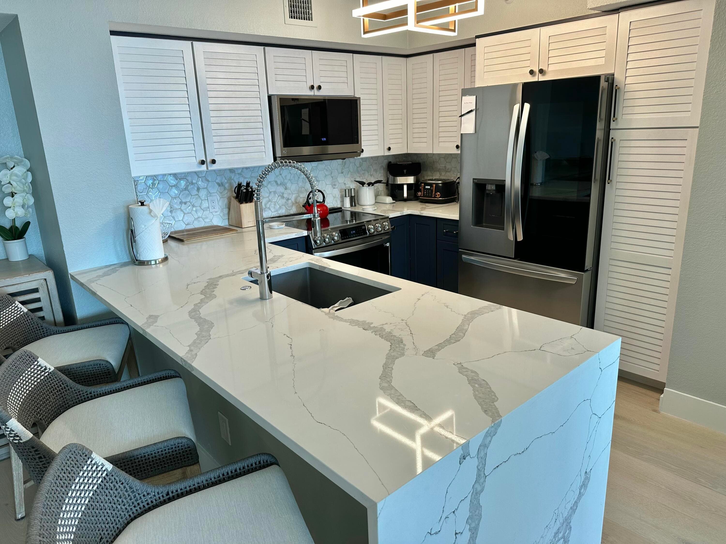 167 Yacht Club Way 204, Hypoluxo, FL 33462 — photo 4 of 19