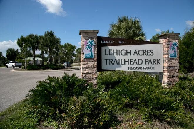 1246 Cordoba Street E, Lehigh Acres, FL 33974 — photo 5 of 9
