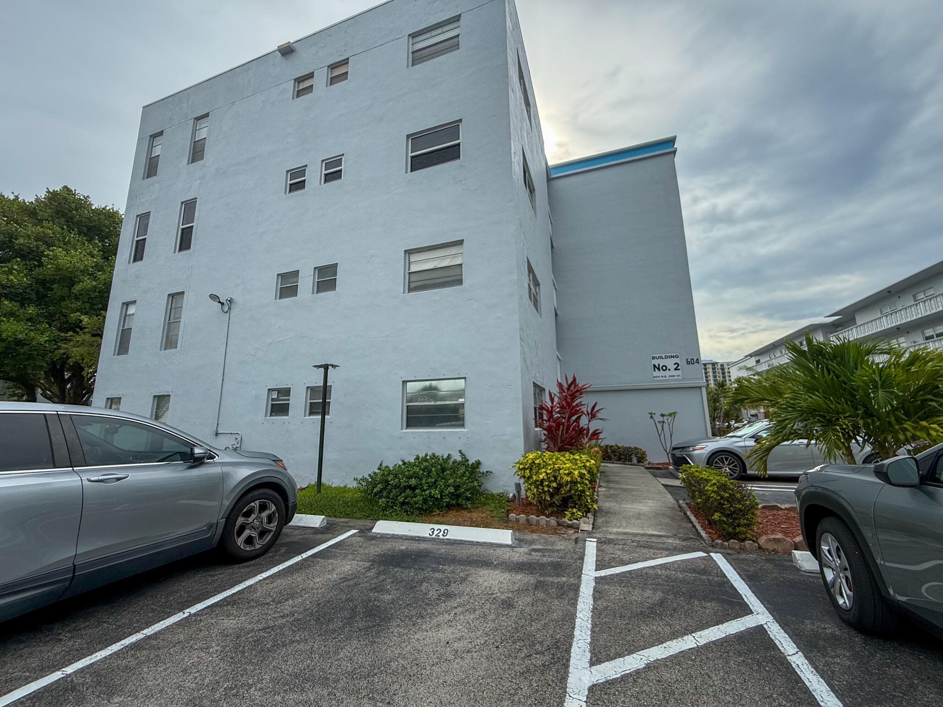 604 NE 2nd Street 122, Dania Beach, FL 33004 — photo 20 of 20
