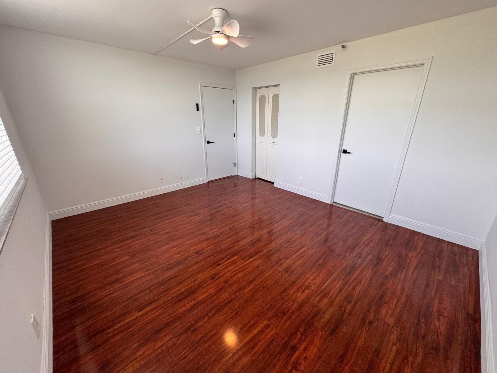 4570 NW 18th Avenue 605, Deerfield Beach, FL 33064 — photo 17 of 38