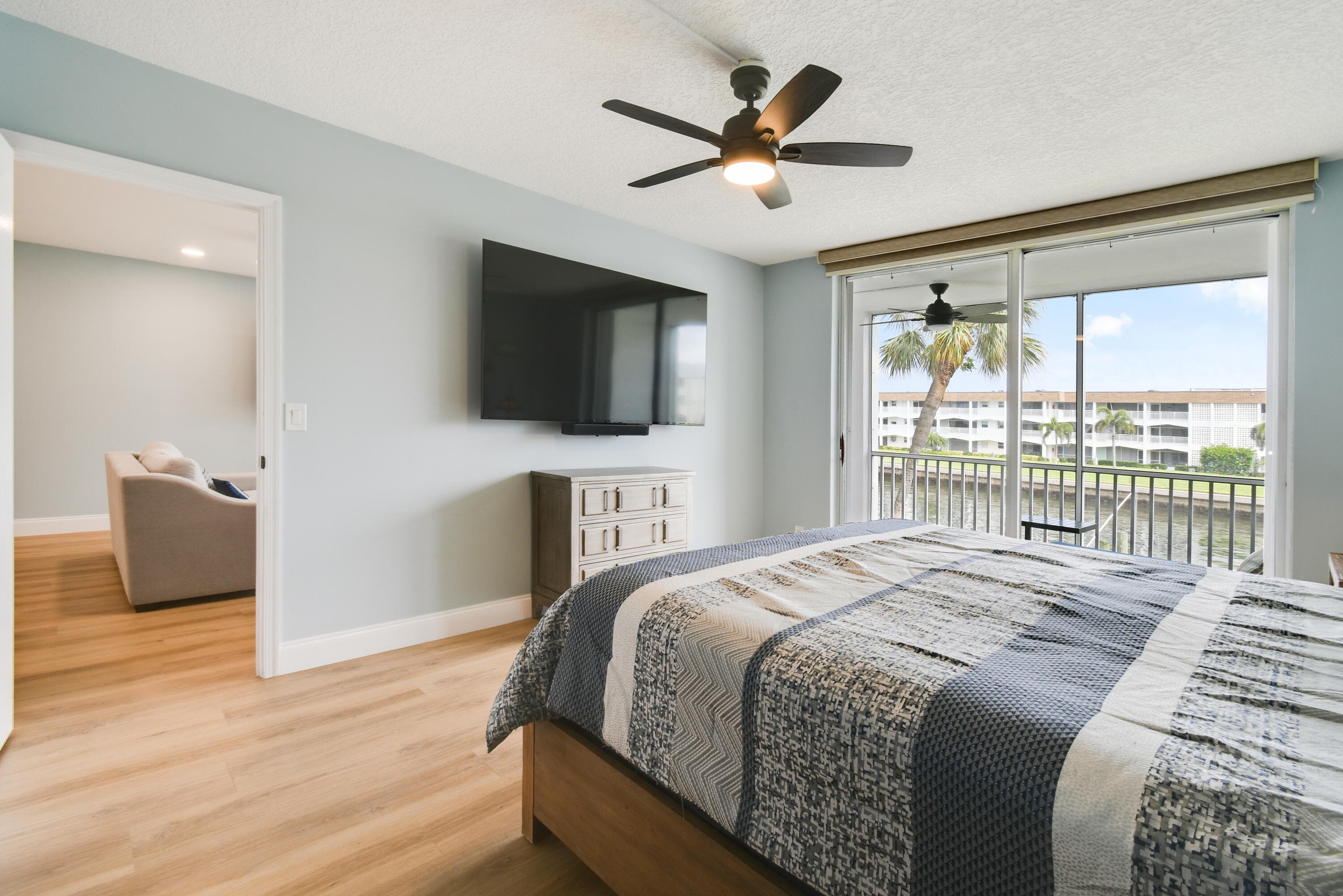 100 Paradise Harbour Boulevard 211, North Palm Beach, FL 33408 — photo 14 of 42