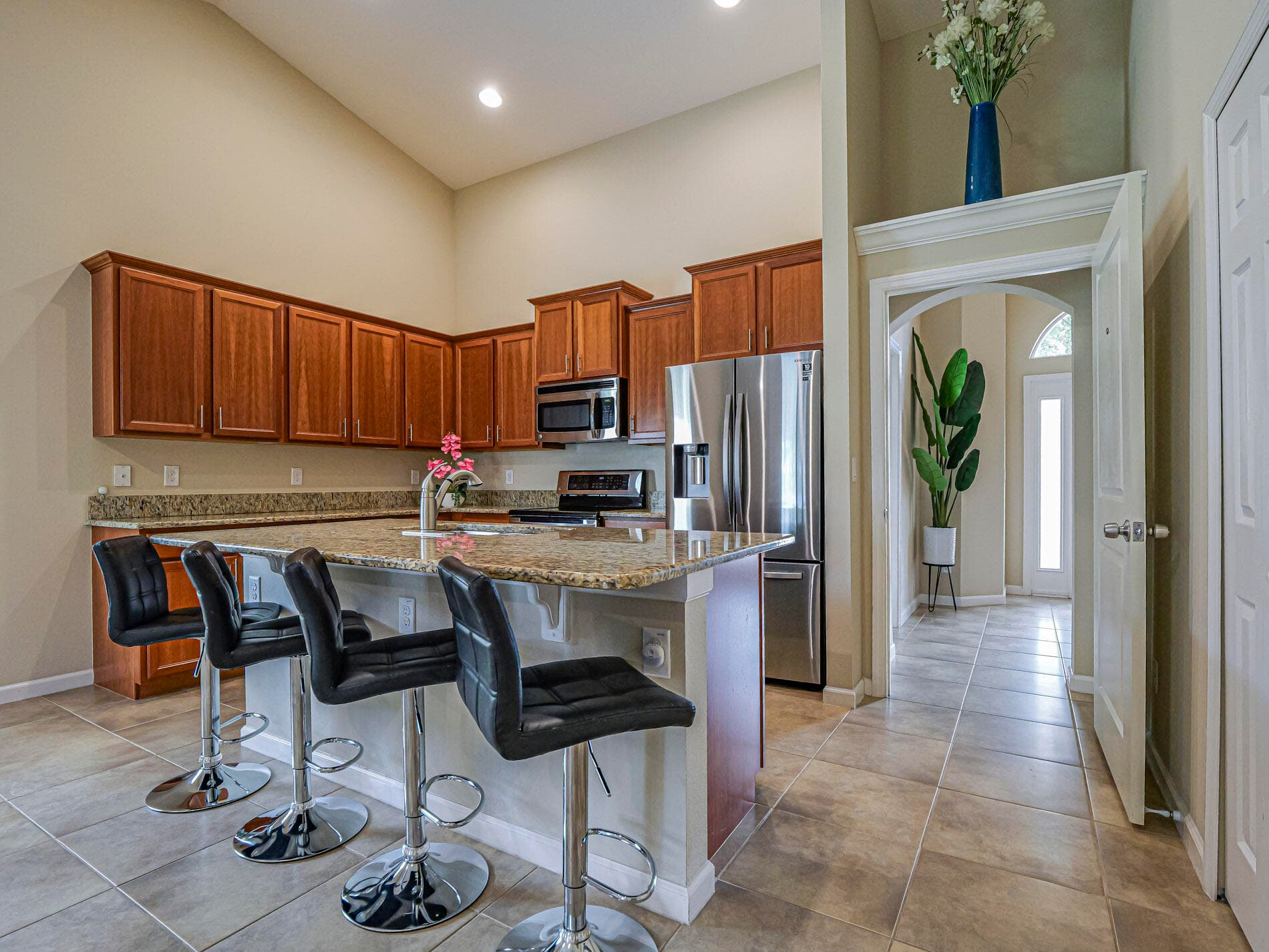 1750 SW Berkshire Cir Circle SW, Vero Beach, FL 32968 — photo 12 of 61