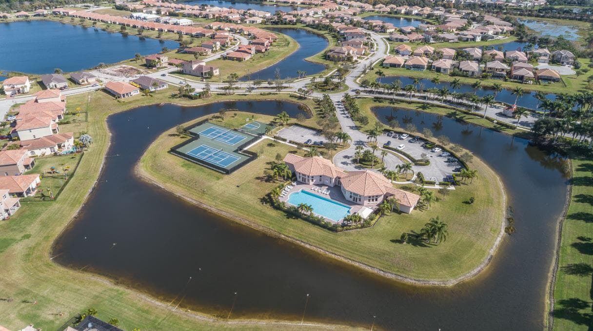 1750 SW Berkshire Cir Circle SW, Vero Beach, FL 32968 — photo 53 of 61