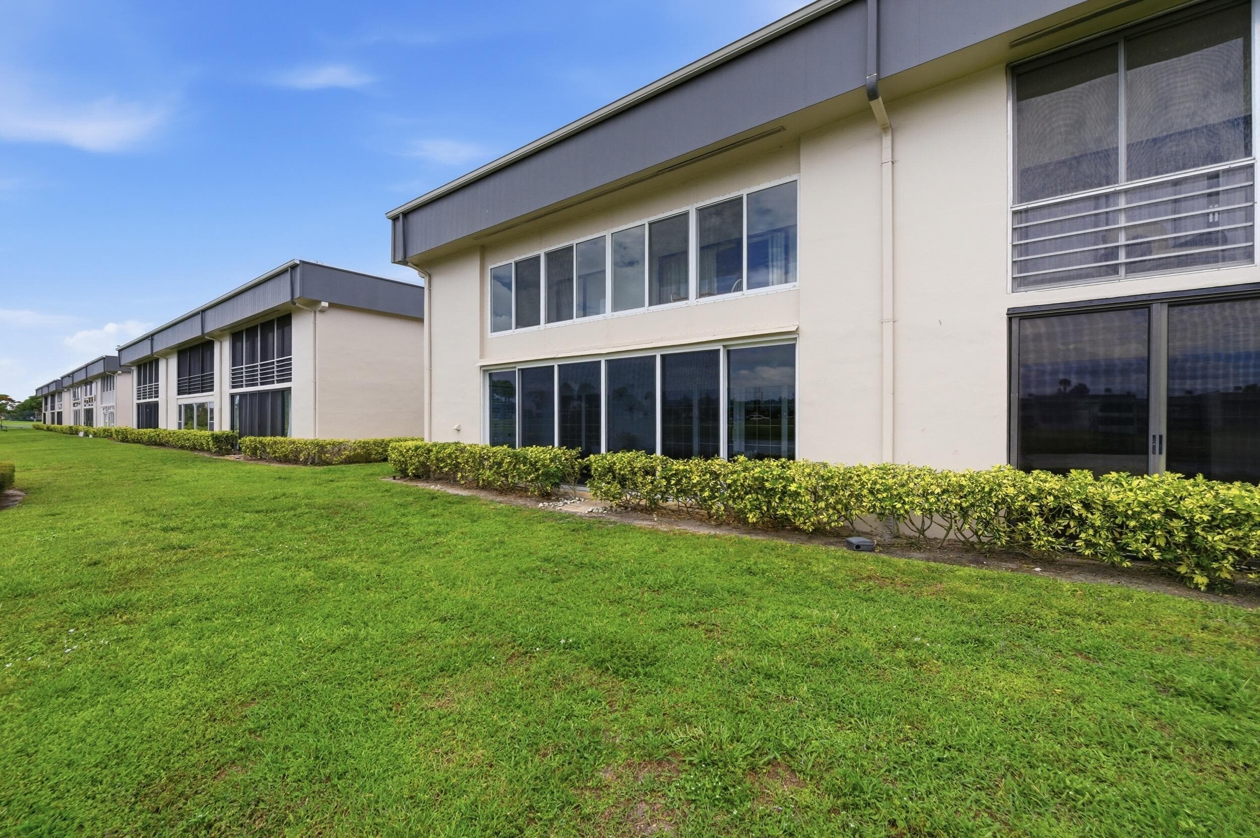 53 Piedmont B, Delray Beach, FL 33484 — photo 35 of 78