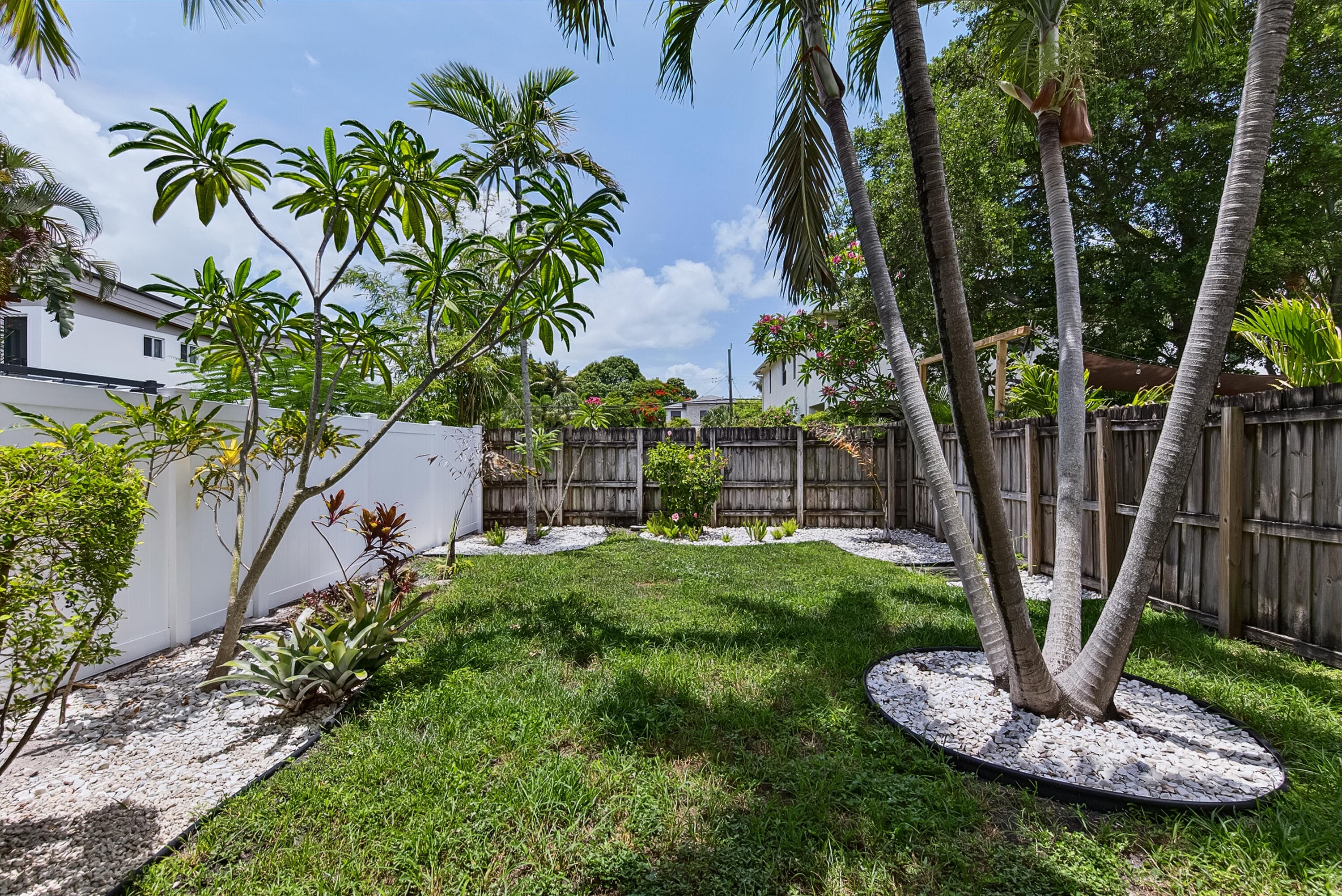 1135 NE 3rd Avenue, Fort Lauderdale, FL 33304 — photo 42 of 46