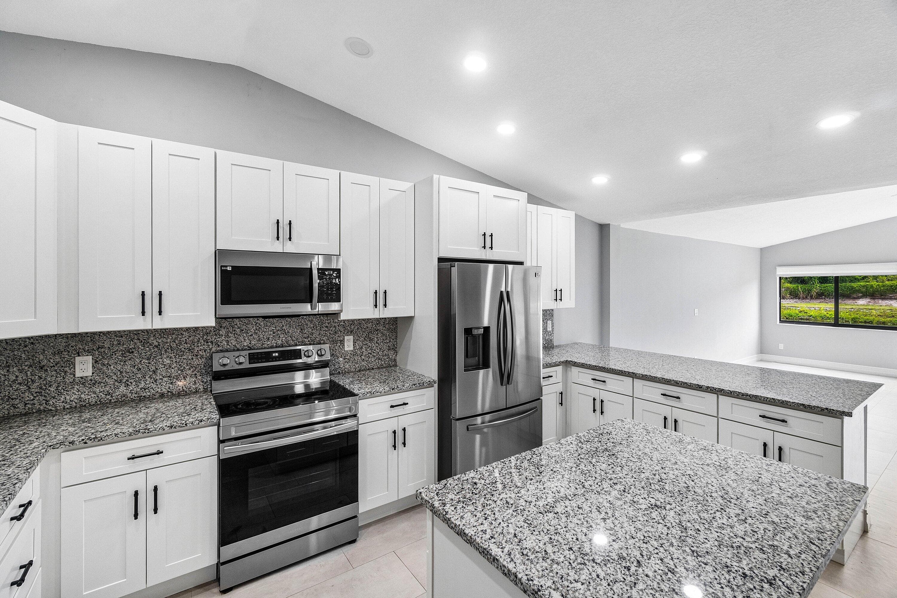 120 Mayfair Lane, Boynton Beach, FL 33426 — photo 9 of 37