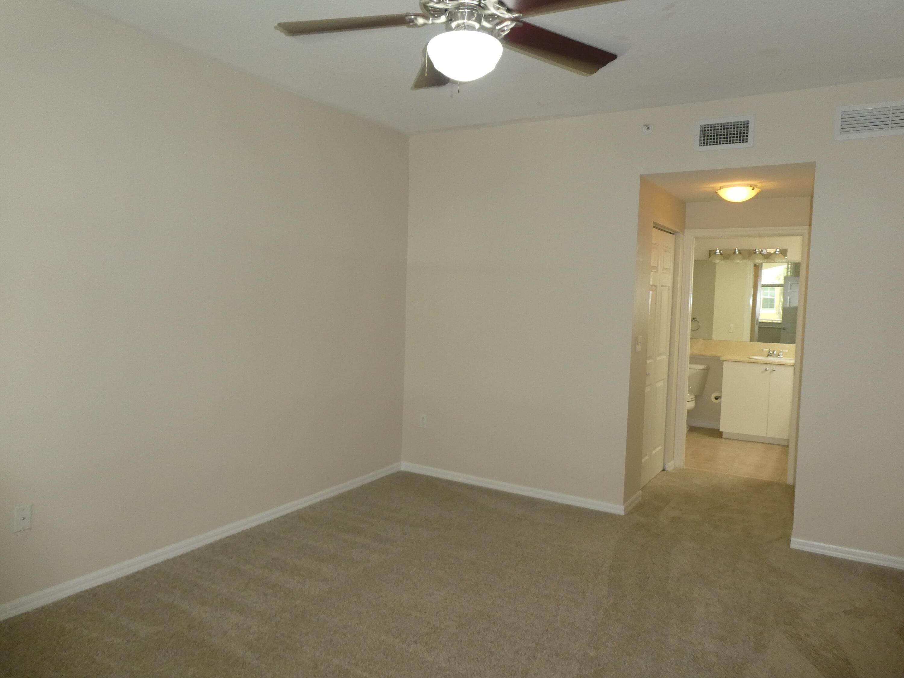 804 E Windward Way 211, Lantana, FL 33462 — photo 12 of 31