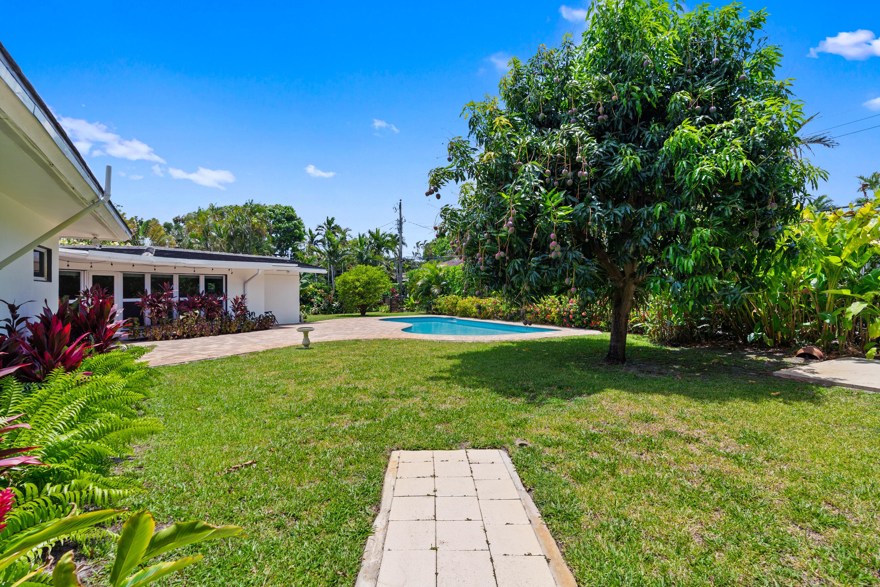 1705 NE 26th Avenue, Fort Lauderdale, FL 33305 — photo 12 of 47