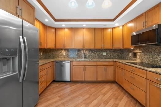 2816 N 46 Avenue J482, Hollywood, FL 33021 — photo 9 of 40