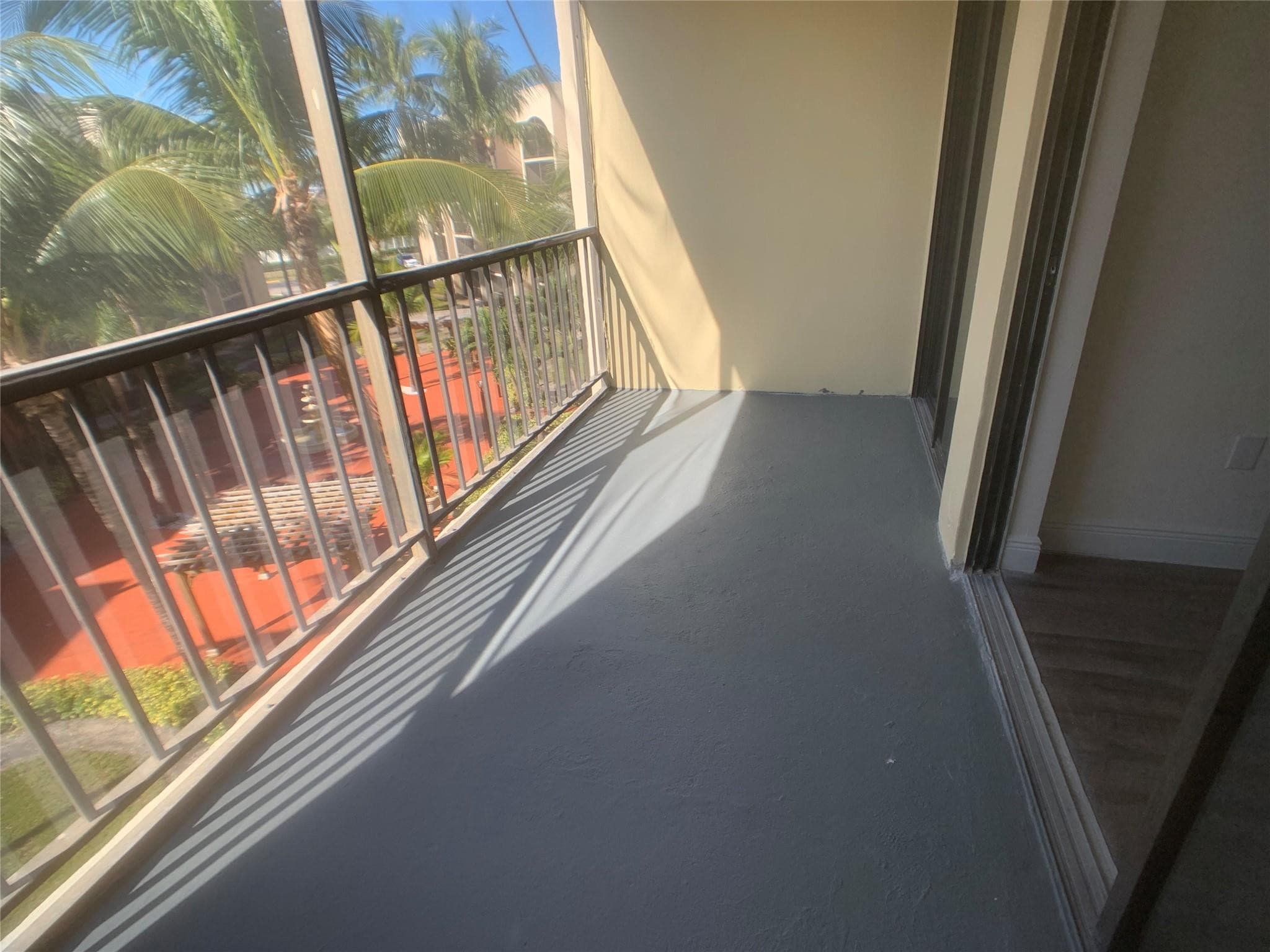 19455 NE 10 Avenue 1-305, North Miami Beach, FL 33179 — photo 7 of 13