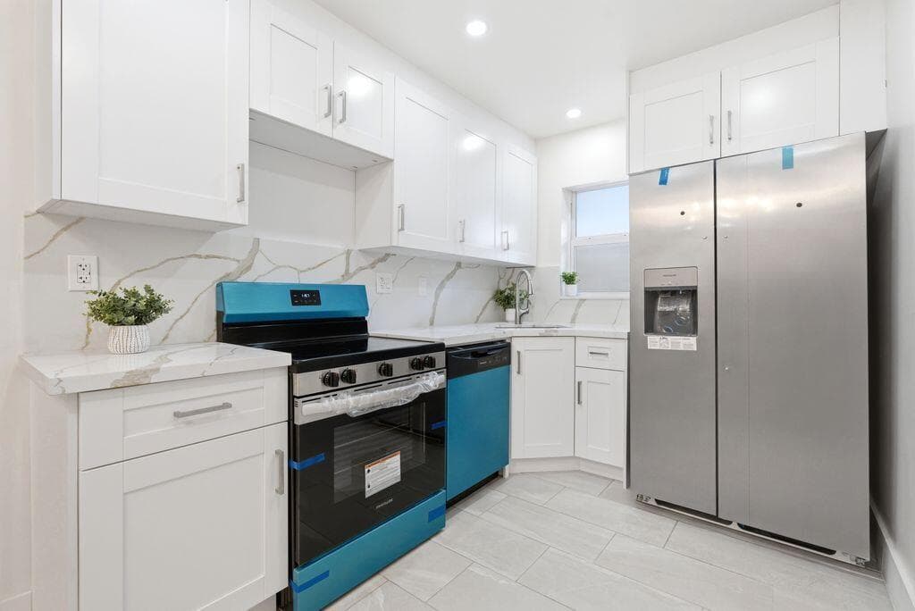 1747 Rodman Street 302, Hollywood, FL 33020 — photo 1 of 17