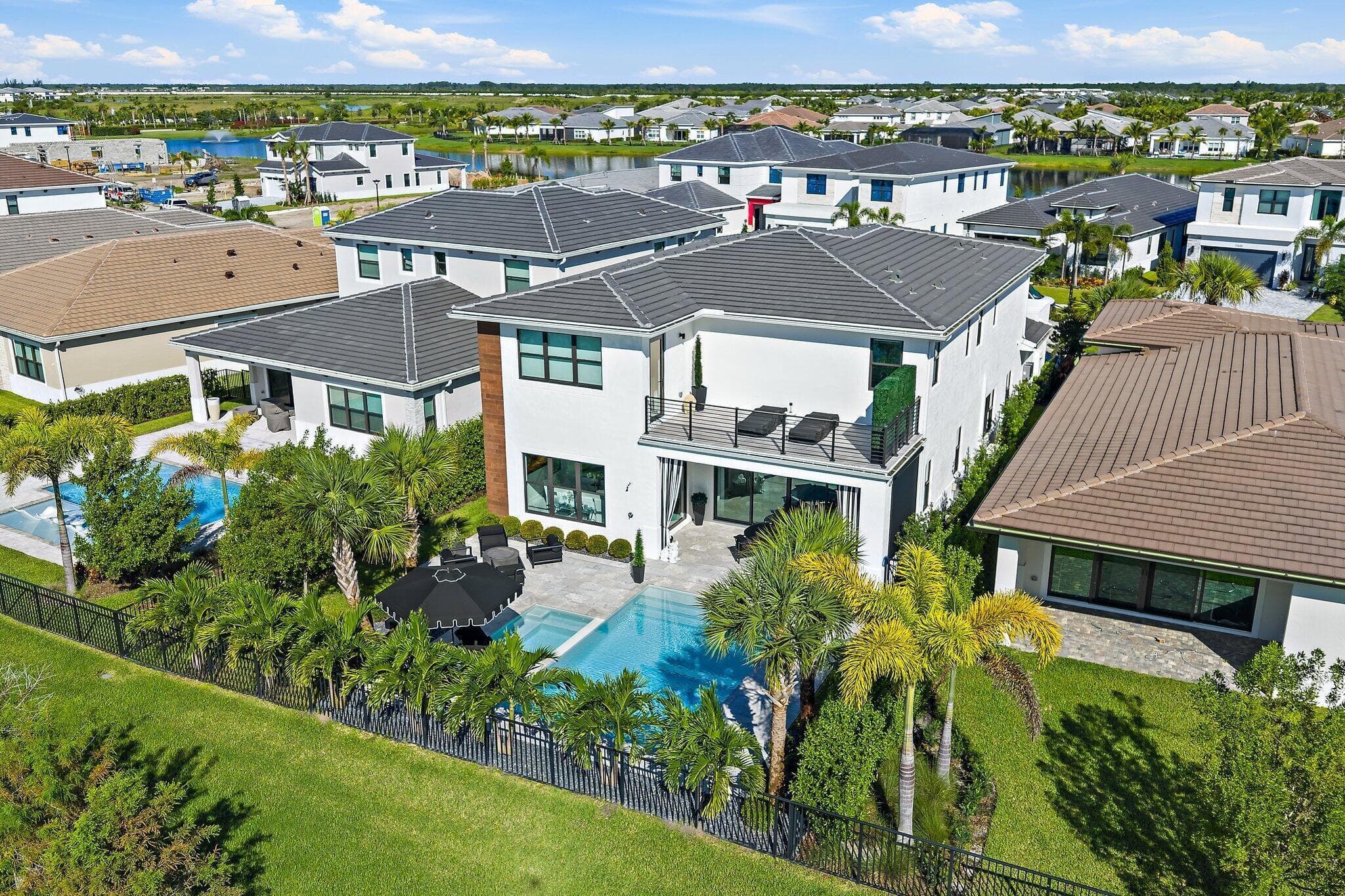 12636 Solana Bay, Palm Beach Gardens, FL 33412 — photo 2 of 70
