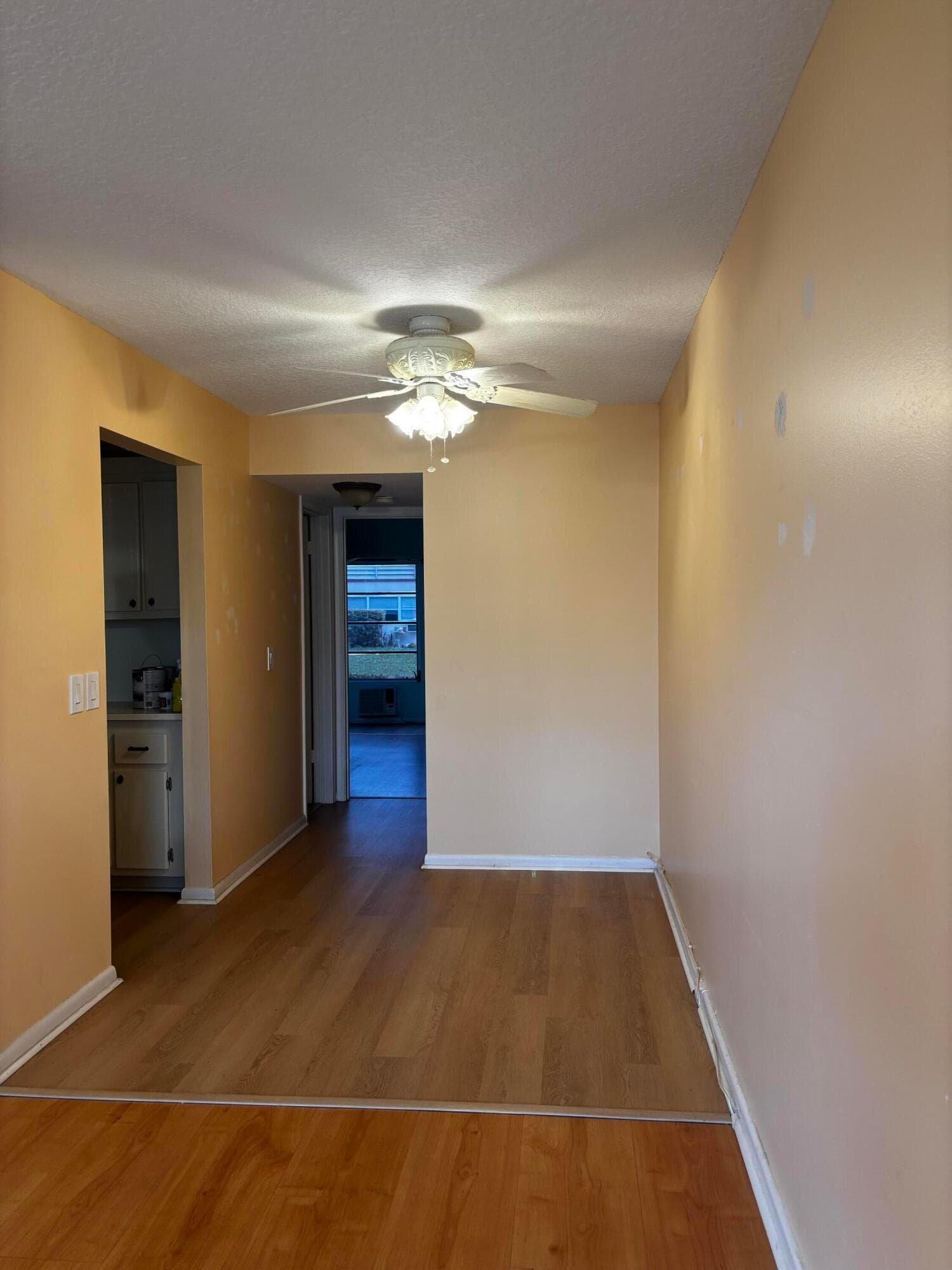 4 Sussex A, West Palm Beach, FL 33417 — photo 4 of 12