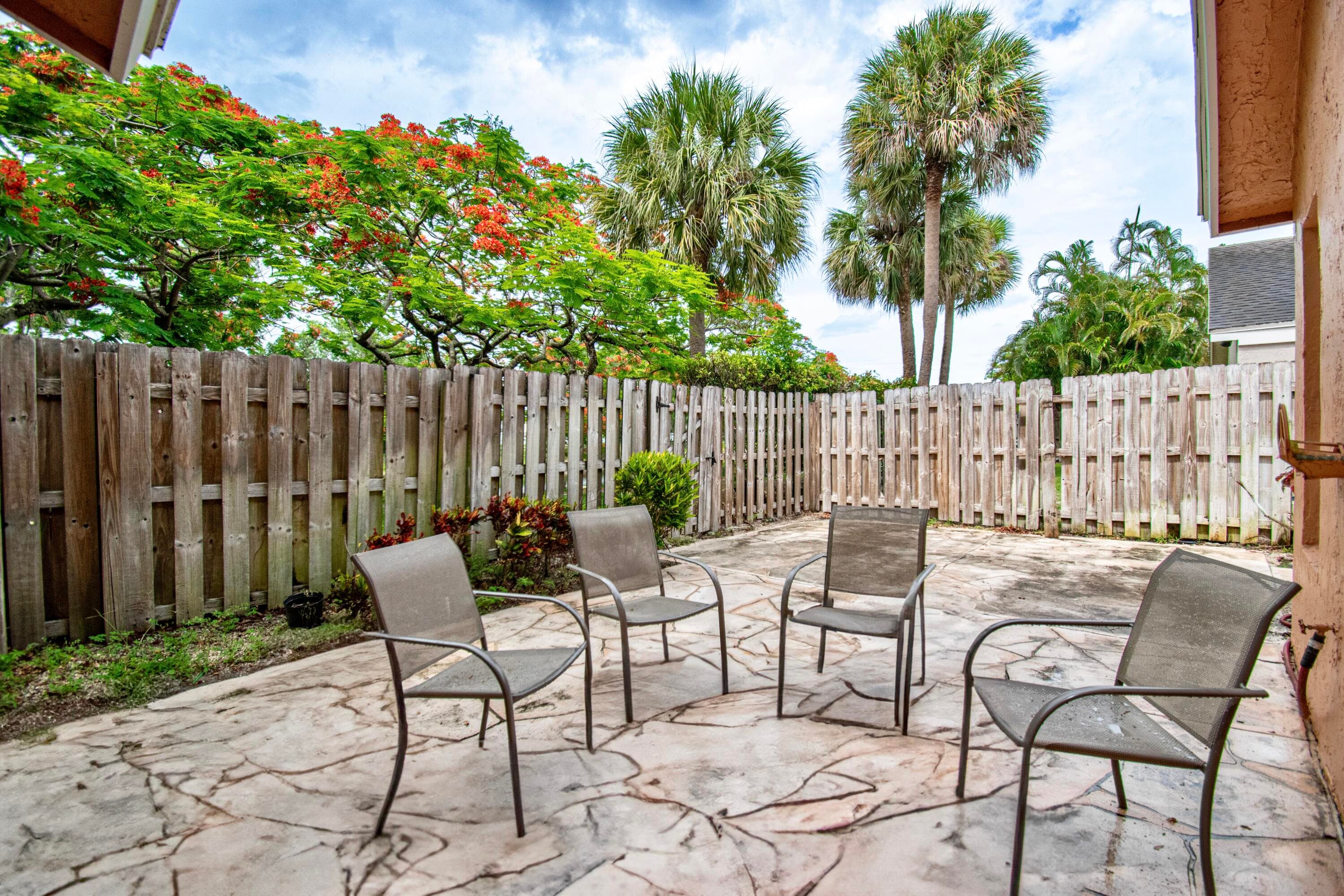 7601 Martinique Boulevard, Boca Raton, FL 33433 — photo 32 of 34