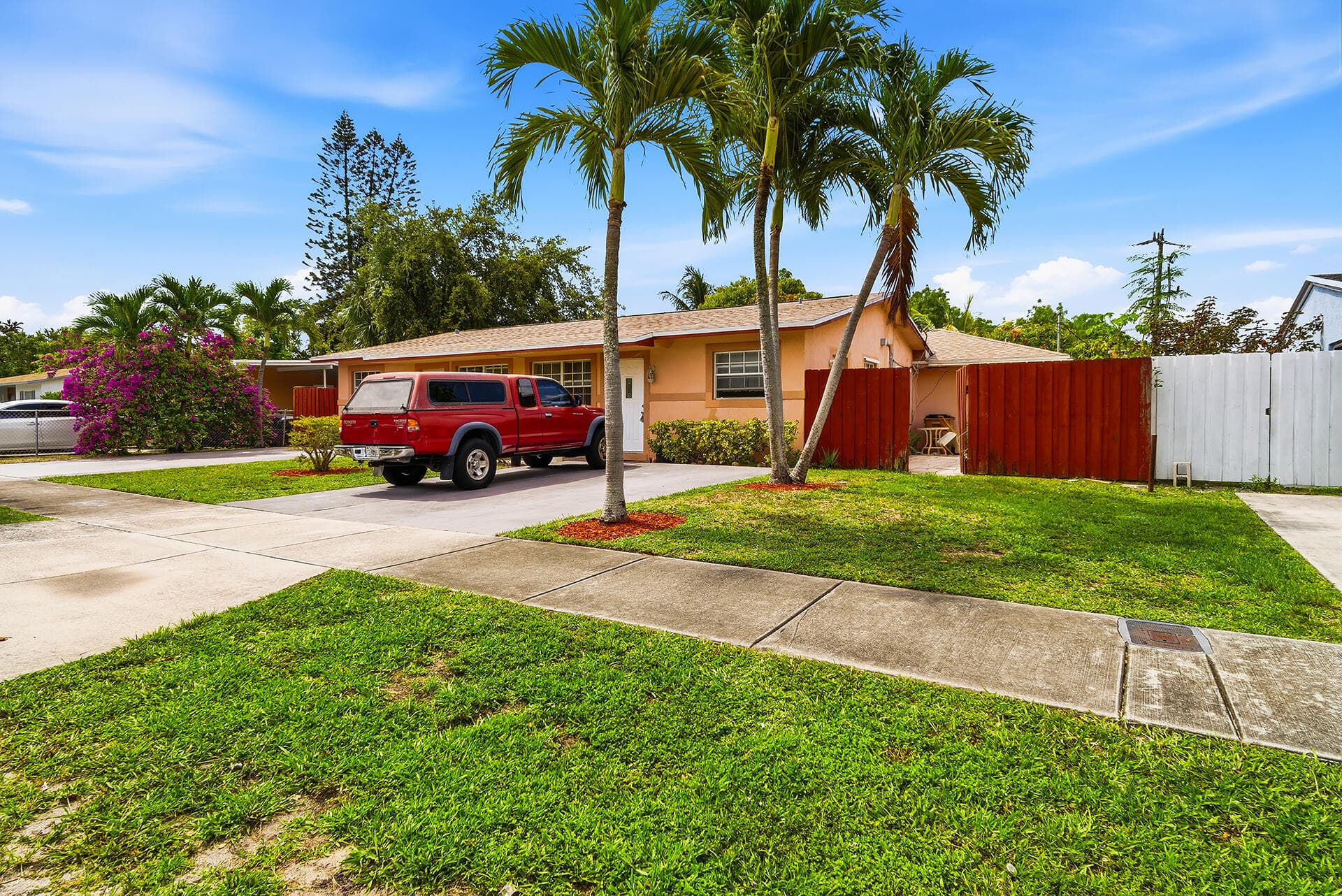 550 NE 37th Street 1-2, Pompano Beach, FL 33064 — photo 4 of 15
