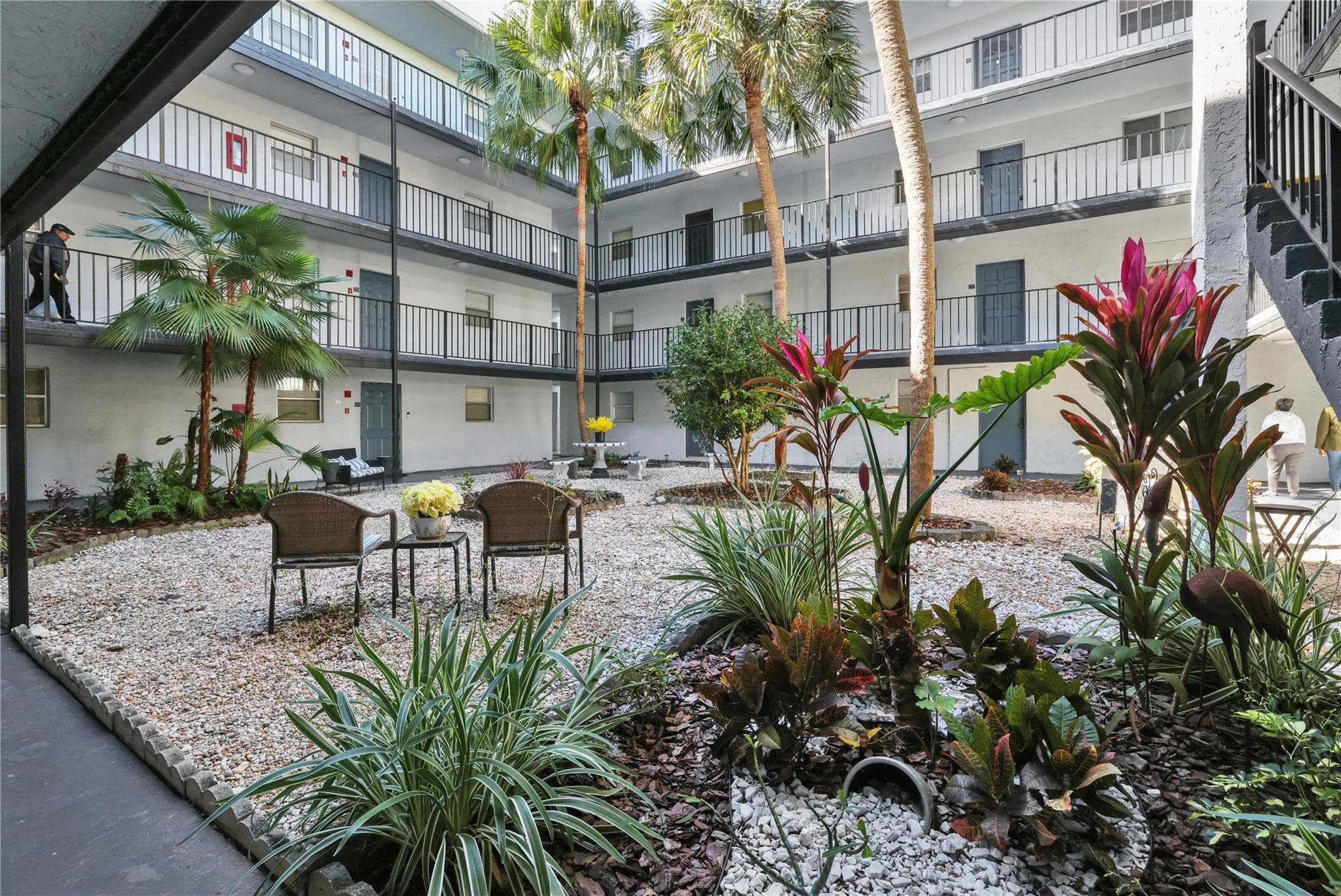 2800 Somerset Drive 418j, Lauderdale Lakes, FL 33311 — photo 1 of 23