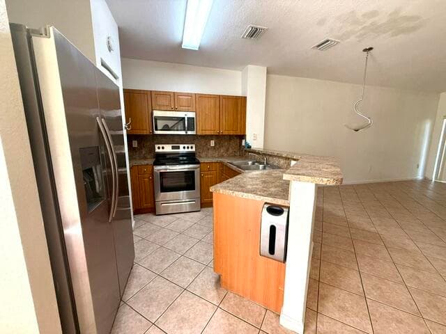 460 Princess Drive, Margate, FL 33068 — photo 4 of 19