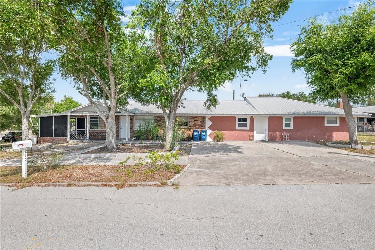 216 Micco Avenue, Sebring, FL 33870 — photo