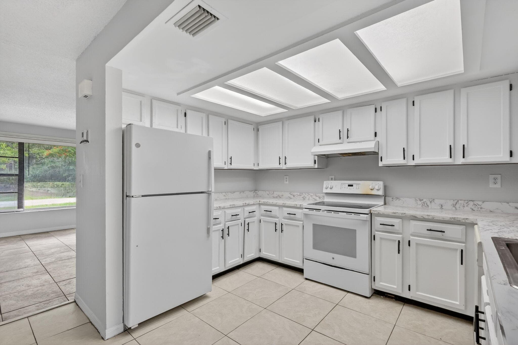 941 SE Atlantus Avenue, Port St. Lucie, FL 34983 — photo 51 of 73