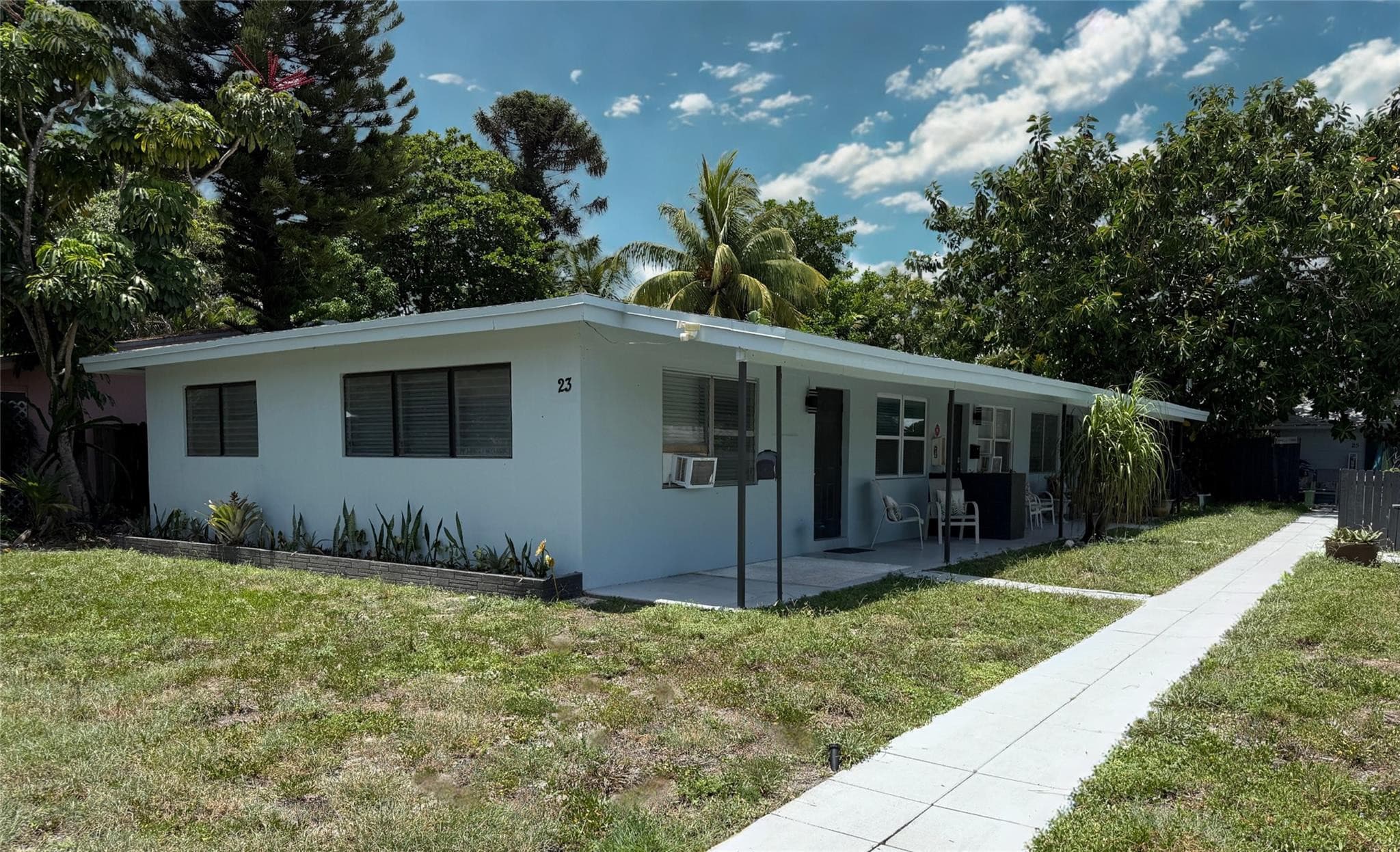 23 NE 19th Avenue, Pompano Beach, FL 33060 — photo 4 of 18