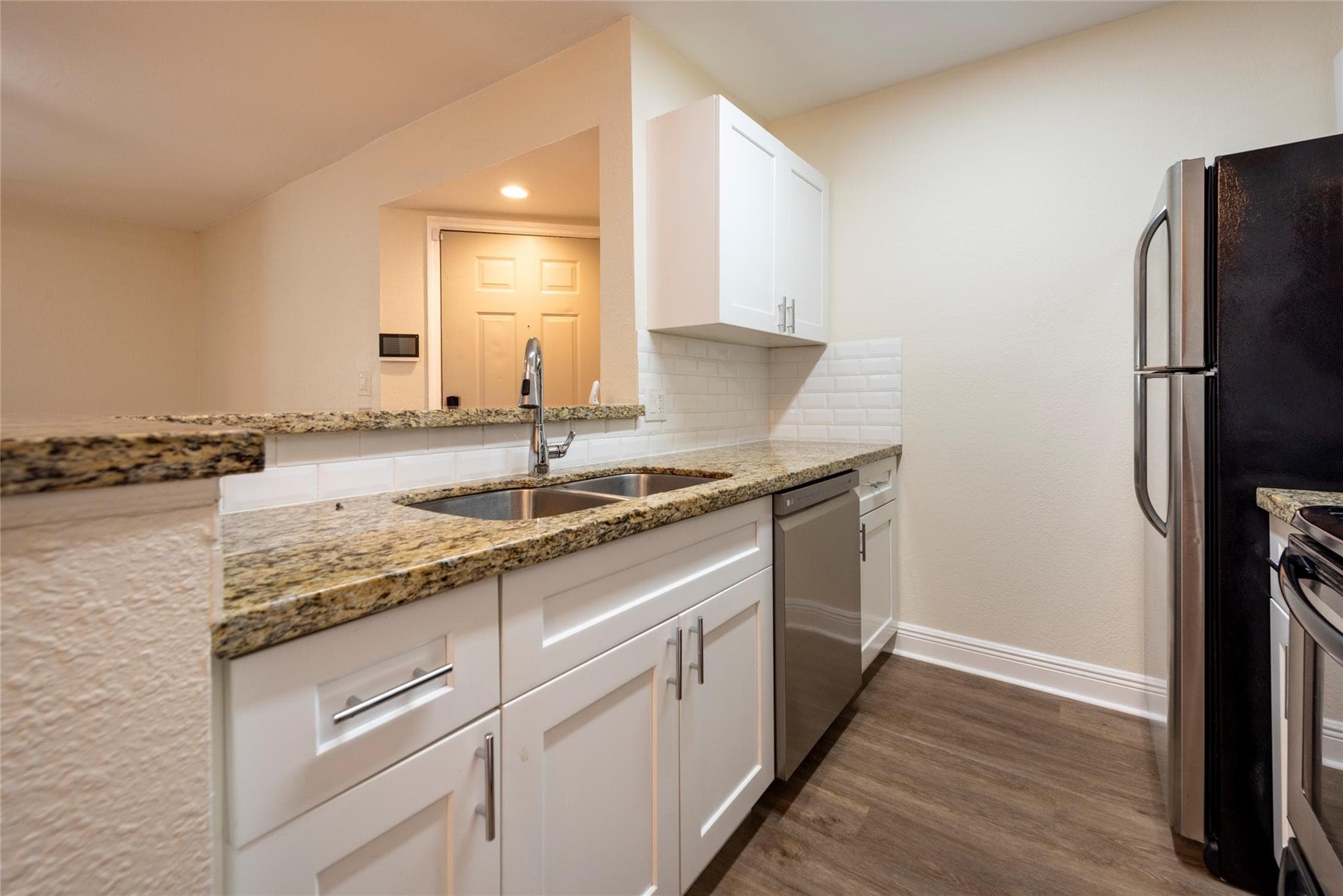 2906 S University Drive 10104, Davie, FL 33328 — photo 1 of 18