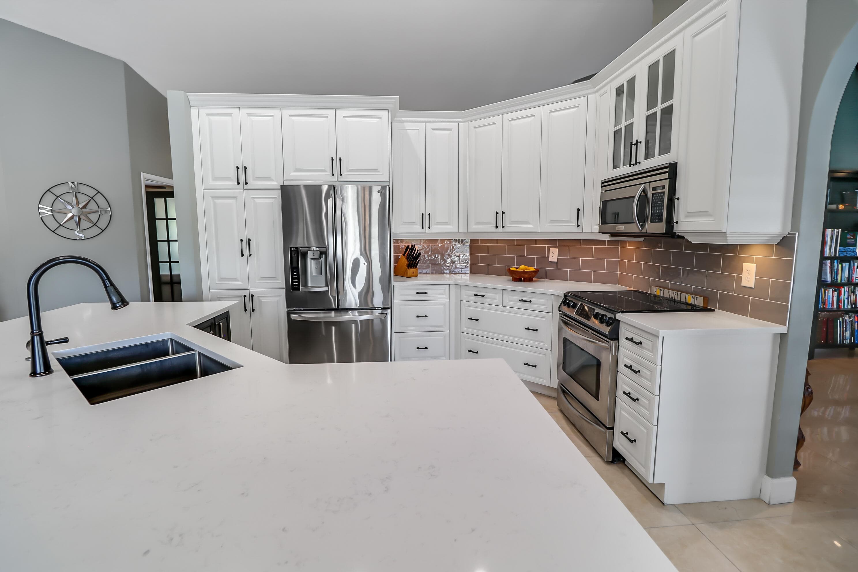 5171 NW 64th Drive, Coral Springs, FL 33067 — photo 8 of 51