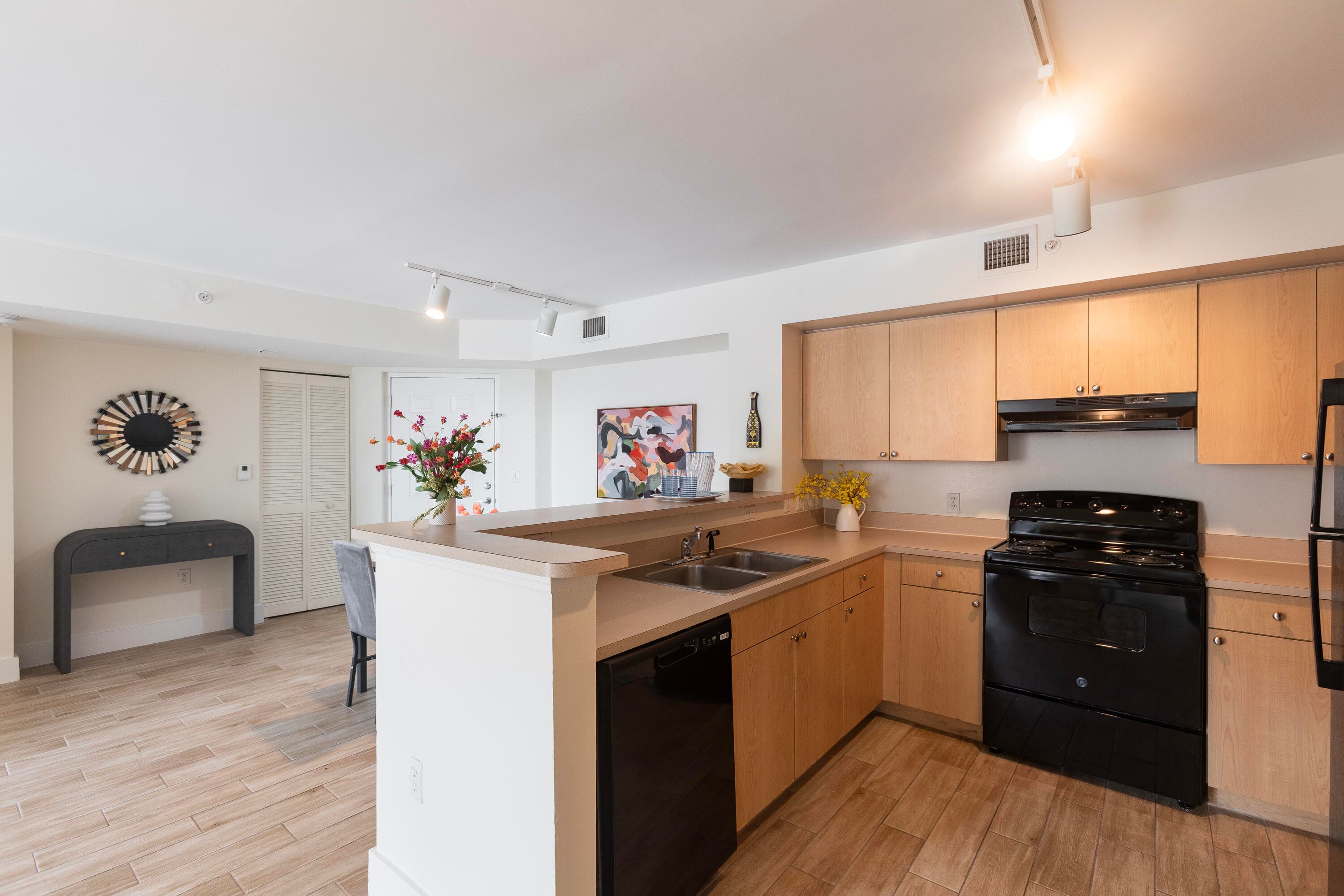 13901 SW 122nd Avenue 8-301, Miami, FL 33186 — photo 16 of 24