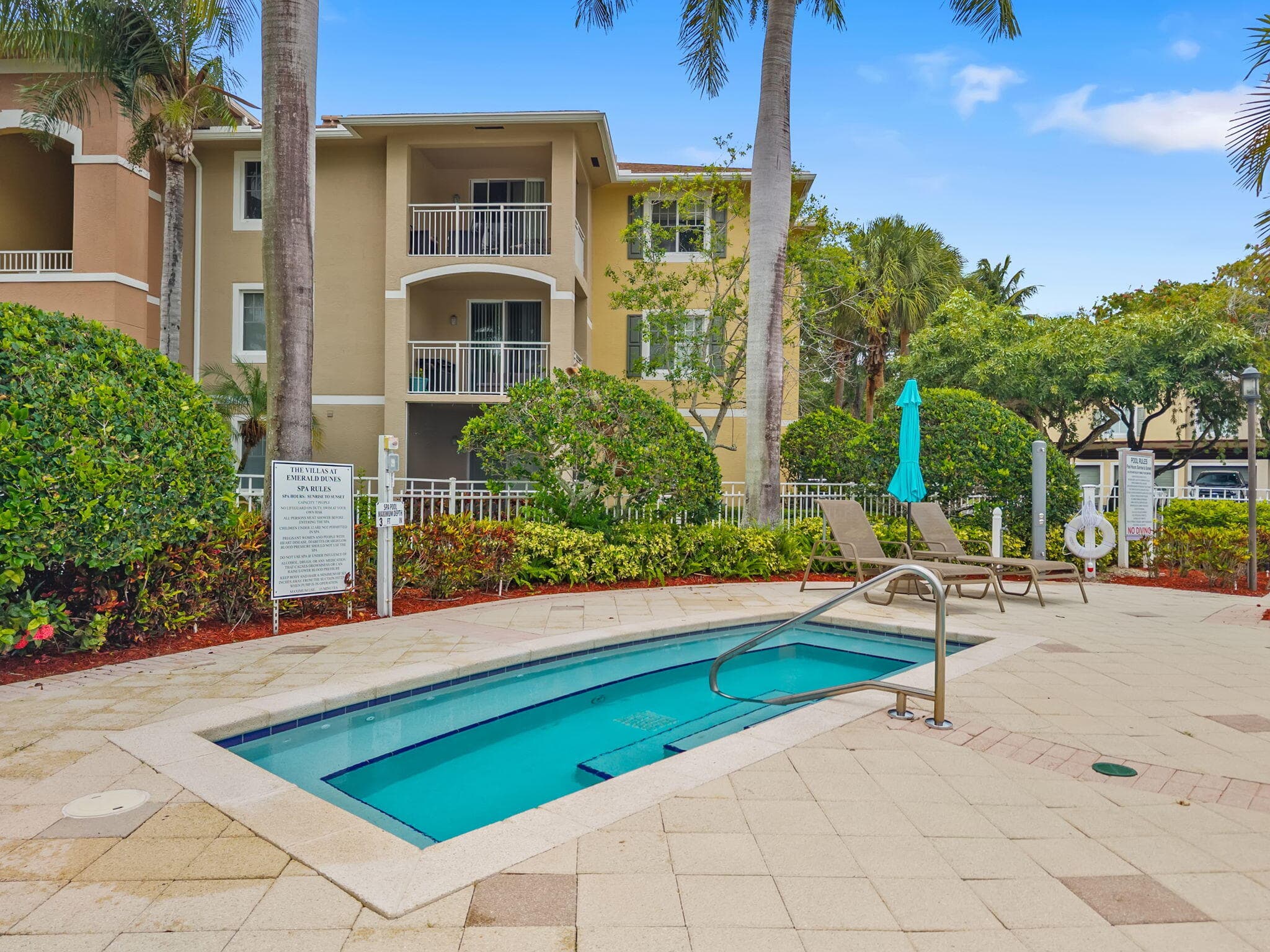 6529 Emerald Dunes Drive 106, Royal Palm Beach, FL 33411 — photo 28 of 29