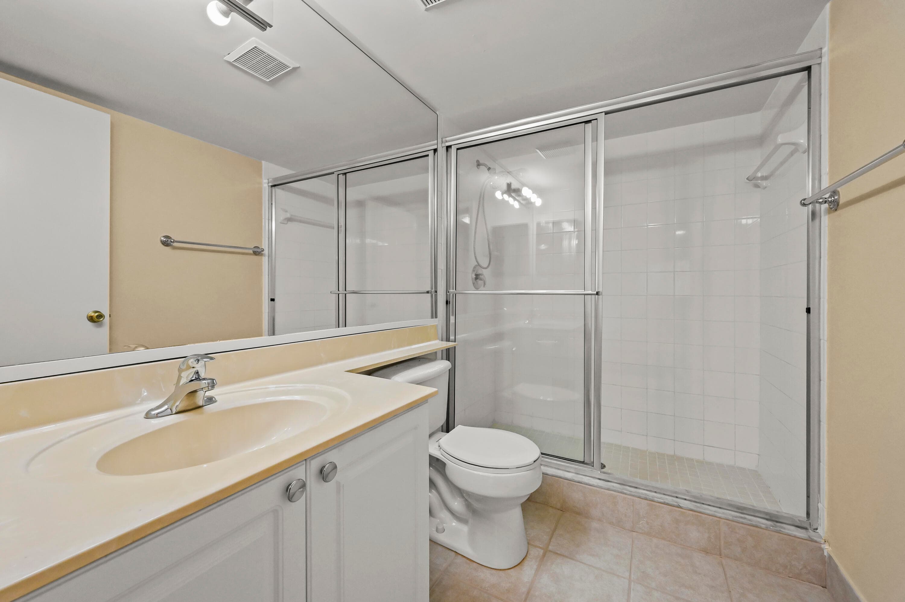 1100 S Crestwood Ct Court S 1109, Royal Palm Beach, FL 33411 — photo 16 of 35