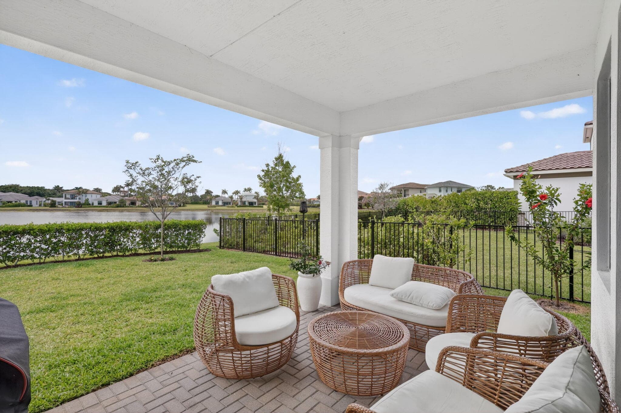 329 SE Fascino Circle, Port St. Lucie, FL 34984 — photo 5 of 71