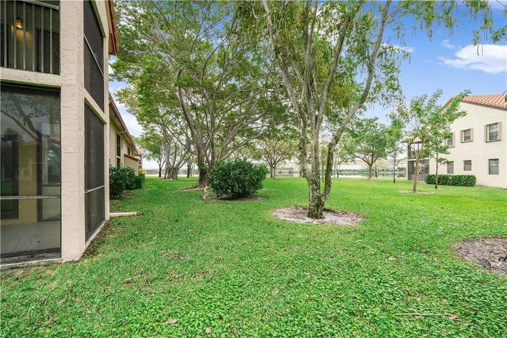 912 Congressional Way, Deerfield Beach, FL 33442 — photo 18 of 26